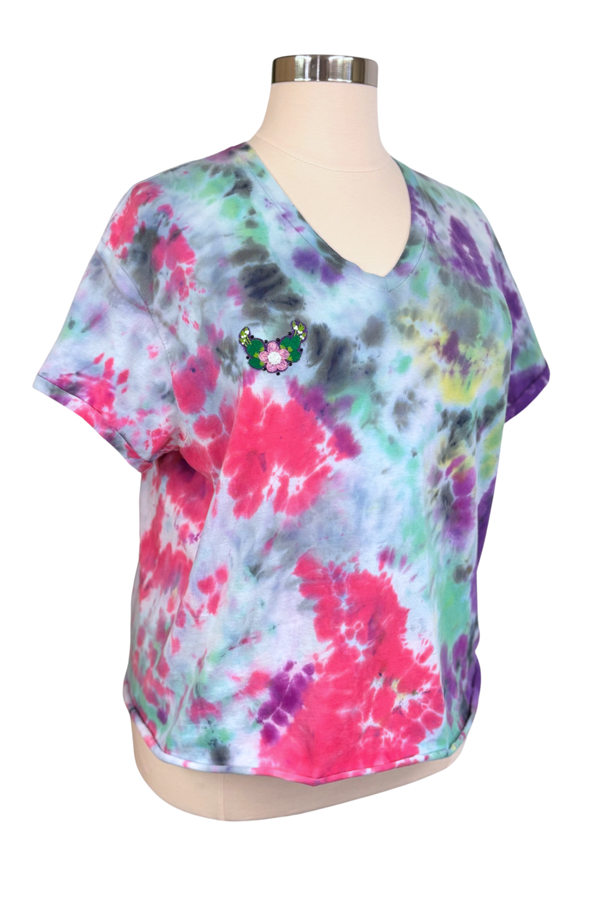 Moody Bloom Dyed Tee - Size 2XL