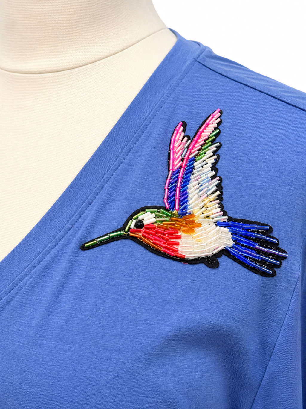 Twin Hummingbirds V-Neck Tee - Size 4XL (Deadstock original tag attached)