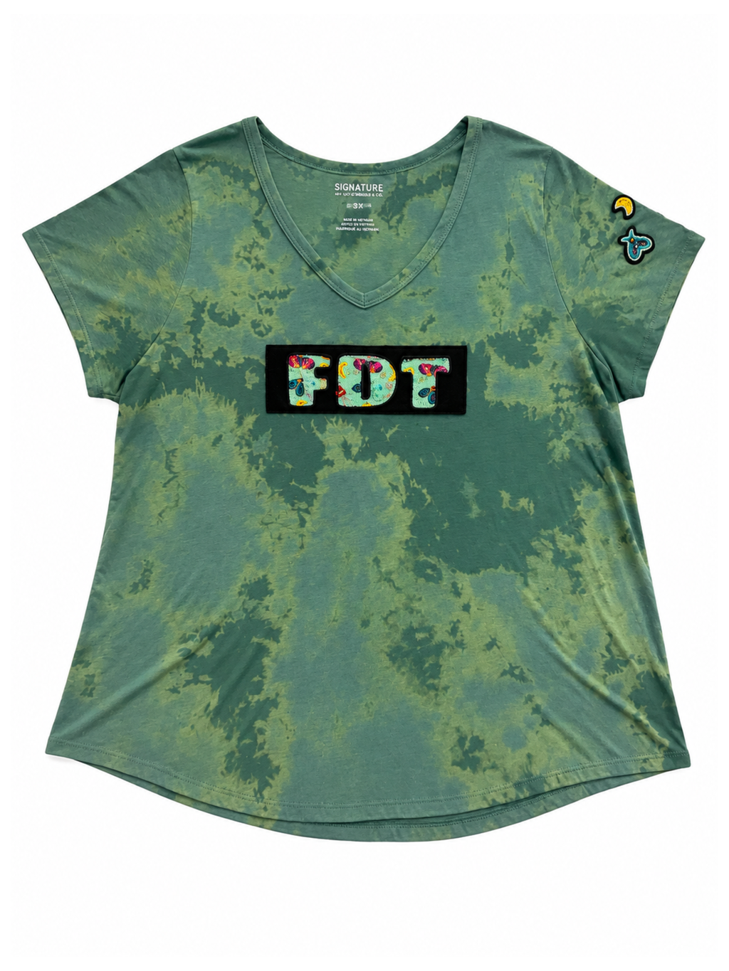 Moths Appliqué FDT V-Neck Tee - Size 3X